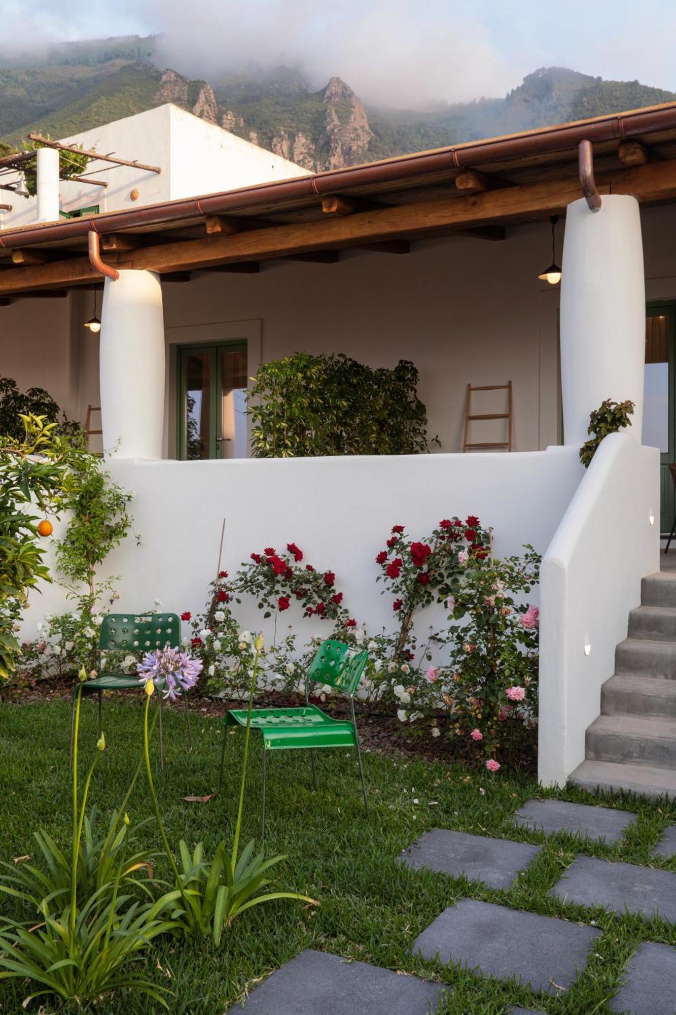 Frangimare - La Malandrina Bed & Breakfast Malfa  Exterior foto